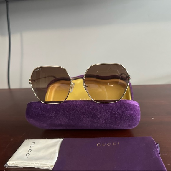 Gucci sunglasses - Picture 5 of 9